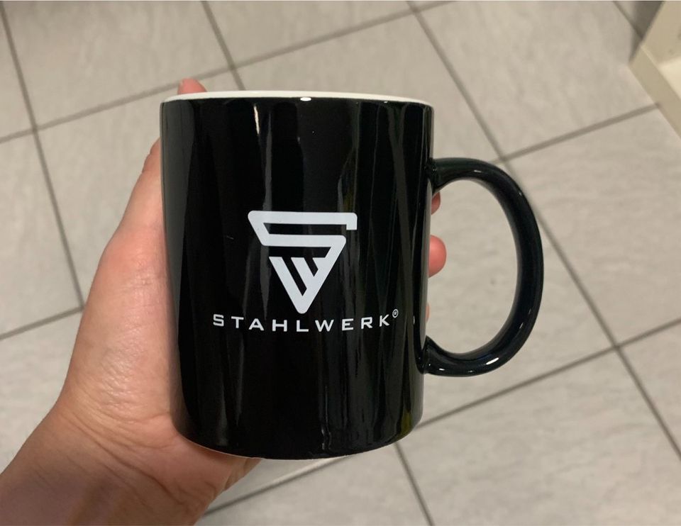 Eine neue Stahlwerk Tasse in Bonn