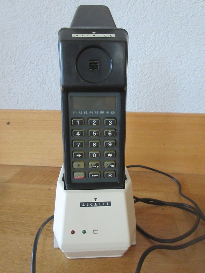 vintage 90er Jahre Telefon mit Mobilteil Alcatel 2672 G von 1993 in Reutlingen