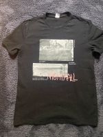 Schwarzes Shirt mit Front- und Backprint München - Laim Vorschau