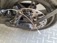 E-Scooter Reparatur Reifen Montage Einbau  Bremsbeläge Inspektion Hessen - Elz Vorschau