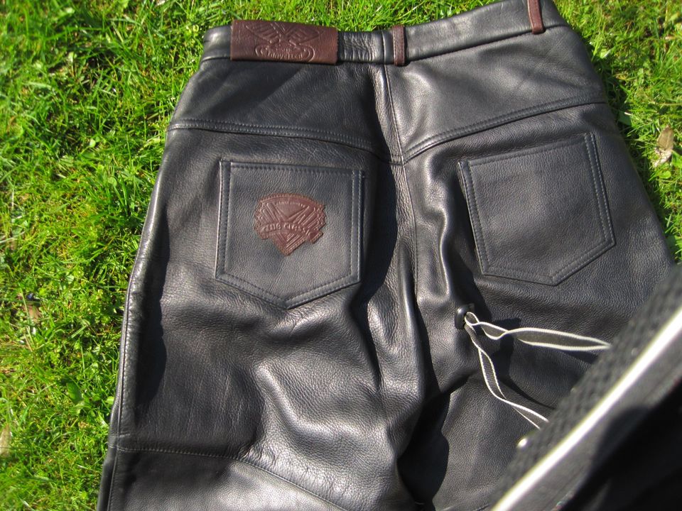 Motorrad Lederhose in Oberkochen