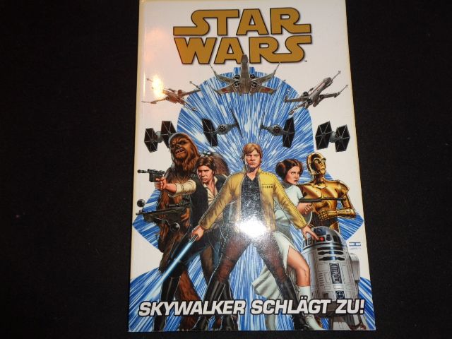 3 Star Wars Blechschilder + einige Comicbücher in Usingen