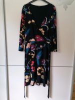 Desigual Blumenkleid Größe L Nordrhein-Westfalen - Mönchengladbach Vorschau