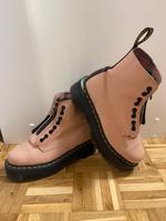 Dr. Martens rosé Bayern - Königsbrunn Vorschau