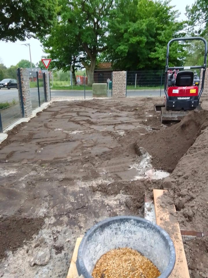 Rasen Neu Anlegen / Baggerarbeiten / Wurzeln Entfernen in Ihlow