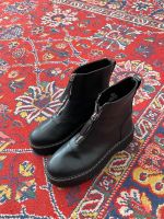 Black Boots to sell Mitte - Tiergarten Vorschau