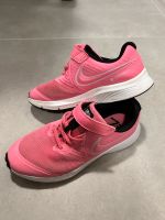 Nike Mädchen Kinderschuhe Gr. 35 Pink Schuhe / Sportschuhe Bayern - Waldkraiburg Vorschau