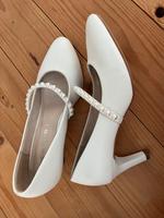 Bequeme Tamaris Brautschuhe Gr. 37 - einmal getragen Niedersachsen - Langenhagen Vorschau