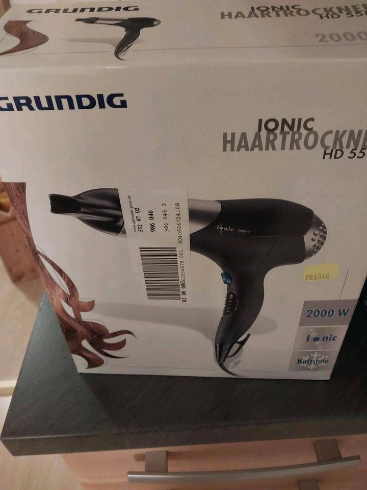 Haartrockner von Grundig zum Verkauf in Frielendorf