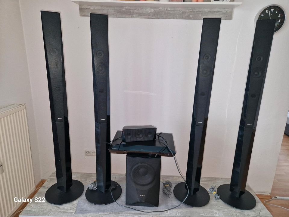 Stereoanlage von SONY mit blueray in Dingolfing