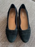 Pumps mit Glitzersteinchen Gr 41 Schwarz Frankfurt am Main - Eckenheim Vorschau