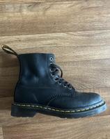 Dr. Martens ungetragen Stiefelette (nur ein Schuh) Thüringen - Erfurt Vorschau