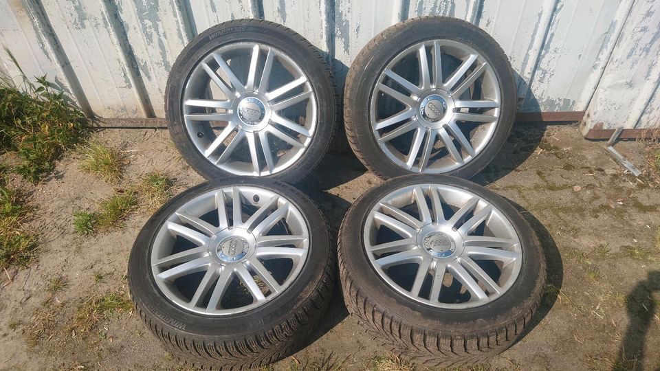 Audi A6 S6 Felgen 5x112 4F0601025AL 8,5 18Zoll ET45 in Bredstedt