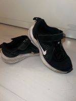 Nike Kinder Sportschuhe Sneaker Gr.29,5 schwarz Klettverschluss Berlin - Schöneberg Vorschau