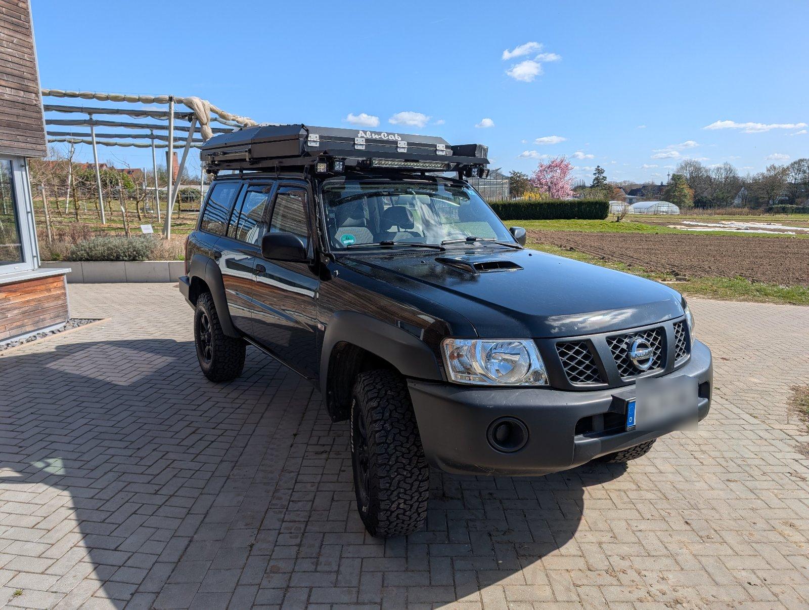 Abbildung des Autos Nissan Patrol Y61 Overla…