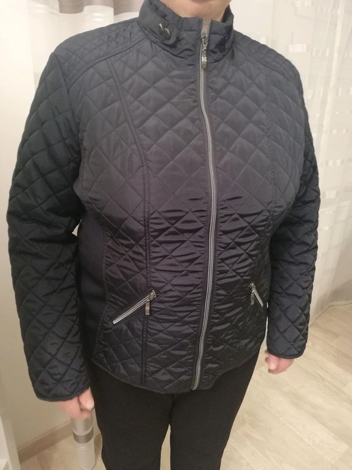 Jacke, dunkelblau, Größe 46, C&A, mit Taschen, neu in Vellmar