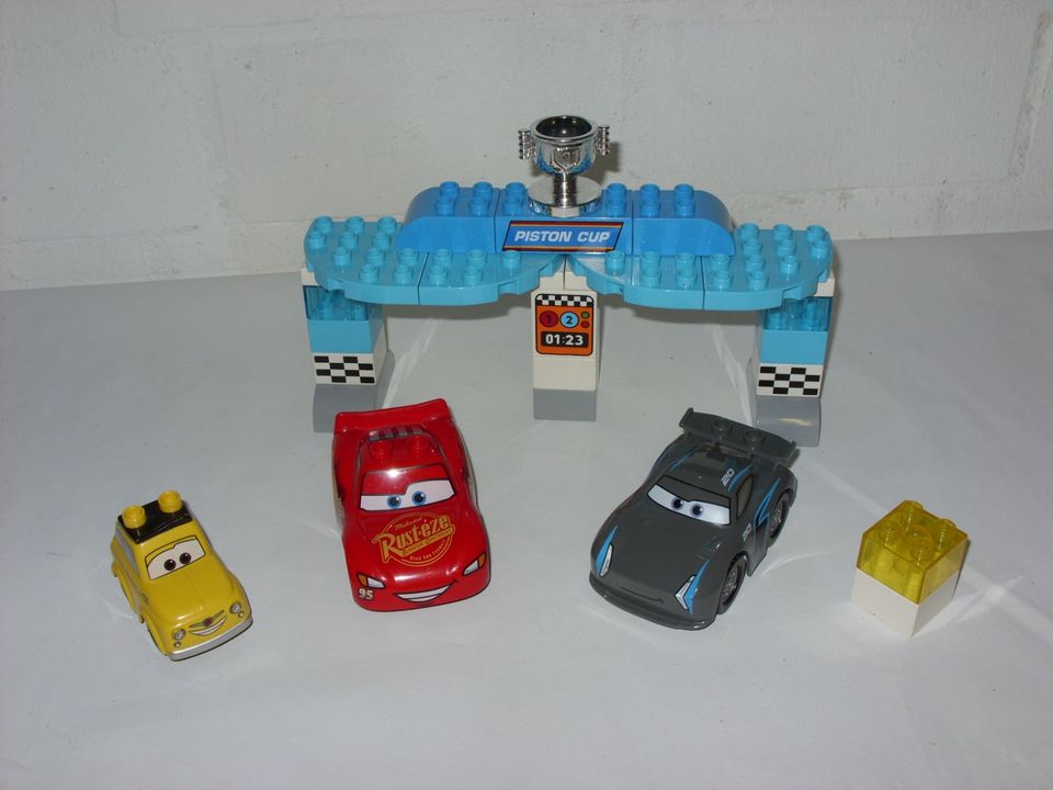 LEGO DUPLO 10587 Cars Piston-Cup-Rennen in Norderstedt