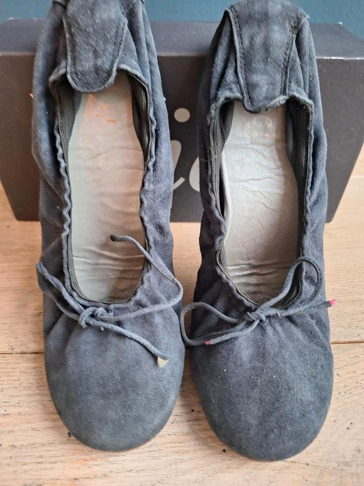 Clic! Ballerinas dunkelblau Gr. 35 zuckersüß Ostern Kommunion in Aachen