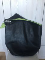 Tasche Damen Handmade Kunstleder Schwarz Beuteltasche Unikat Sachsen - Regis-Breitingen Vorschau