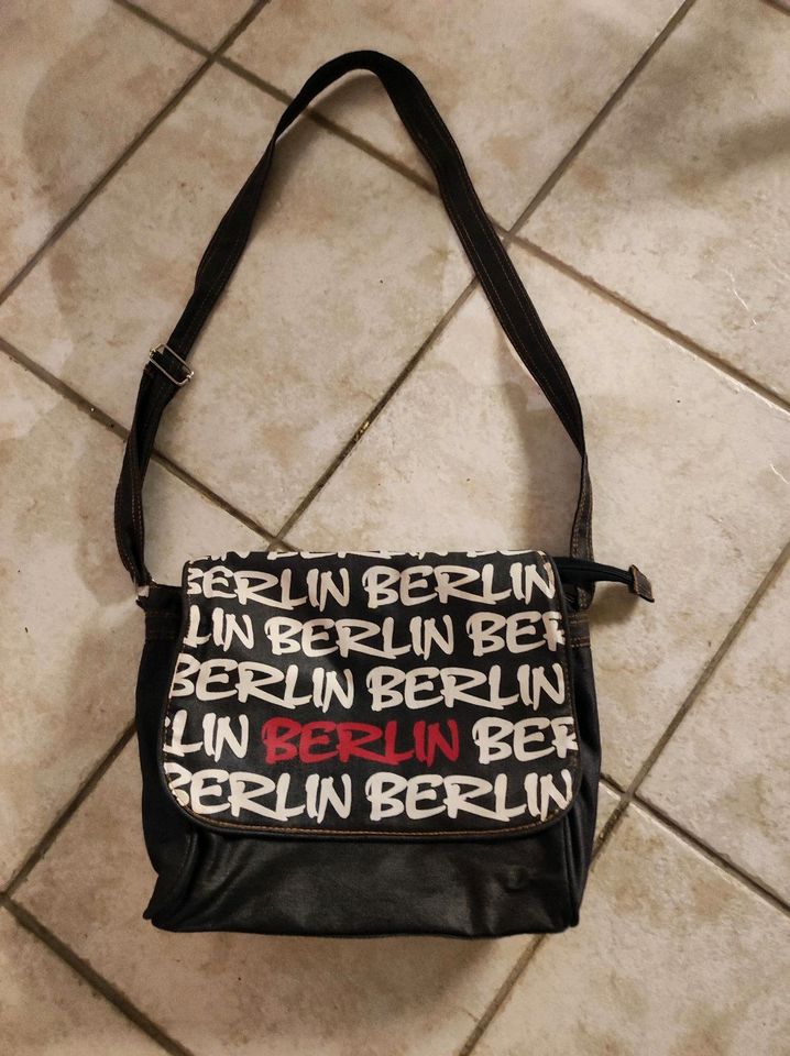 Handtasche Berlin in Oberhausen