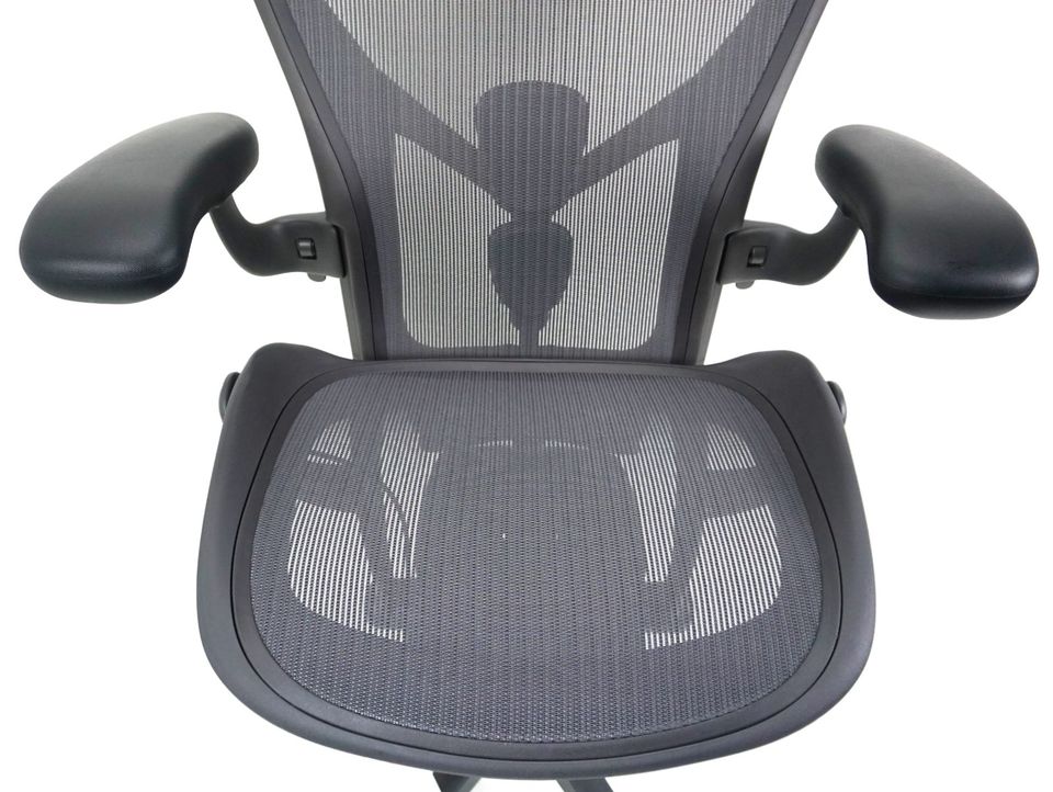 Herman Miller Aeron Bürostul  Remastered Dual Posture Fit | NEU in Mehringen