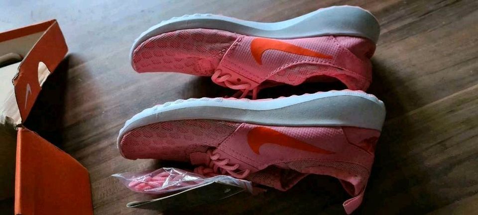 Nike Juvenate Pink Größe 37 in Bergedorf - Hamburg Lohbrügge | eBay  Kleinanzeigen ist jetzt Kleinanzeigen