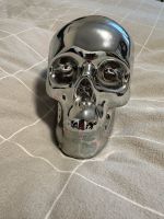 Spardose Totenkopf Selten Sparen Dekoration Clear Design Silber Nordrhein-Westfalen - Rheda-Wiedenbrück Vorschau