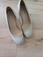 Pumps 38 wie neu beige creme sand Ariane weich Bayern - Geratskirchen Vorschau