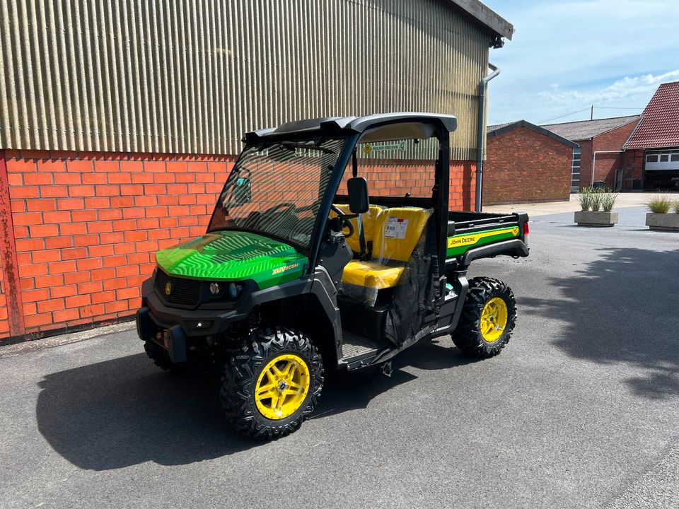 John Deere Gator XUV 865 / XUV 835 / HPX 815 in Beelen