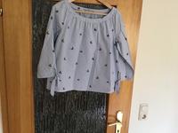 S. Oliver Bluse, Gr. 38, blau gestreift mit Schmetterlingen Hessen - Hohenahr Vorschau