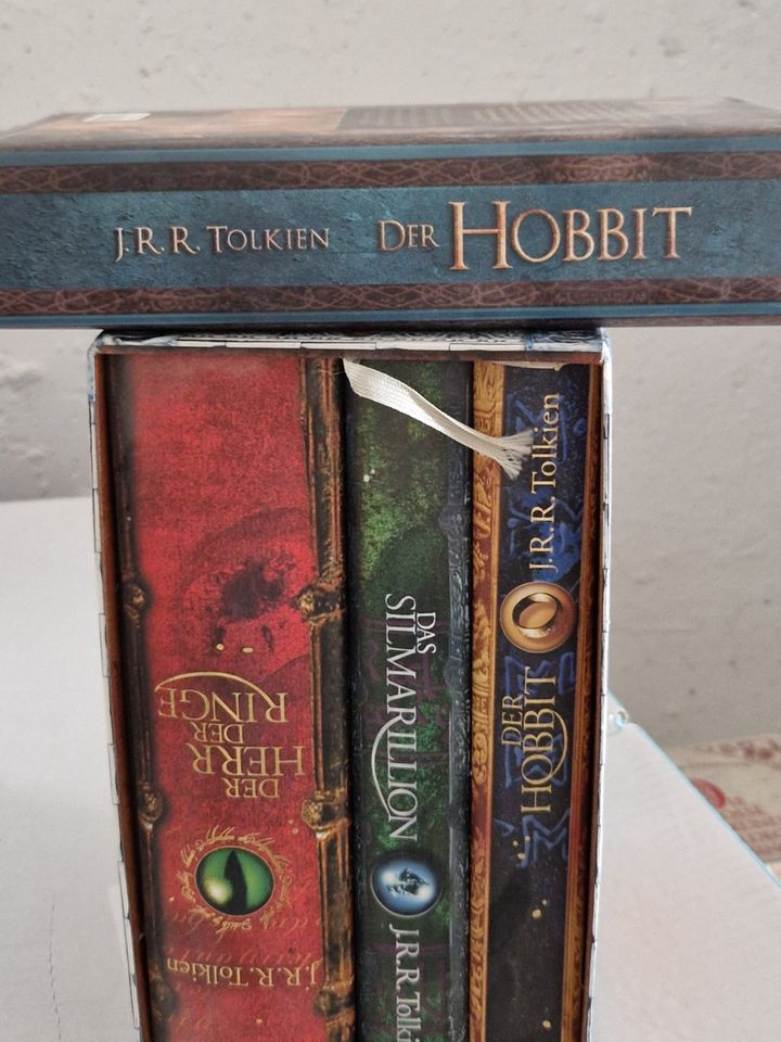 Harry Potter Bücher,  Der Hobbit, VB in Niederstotzingen