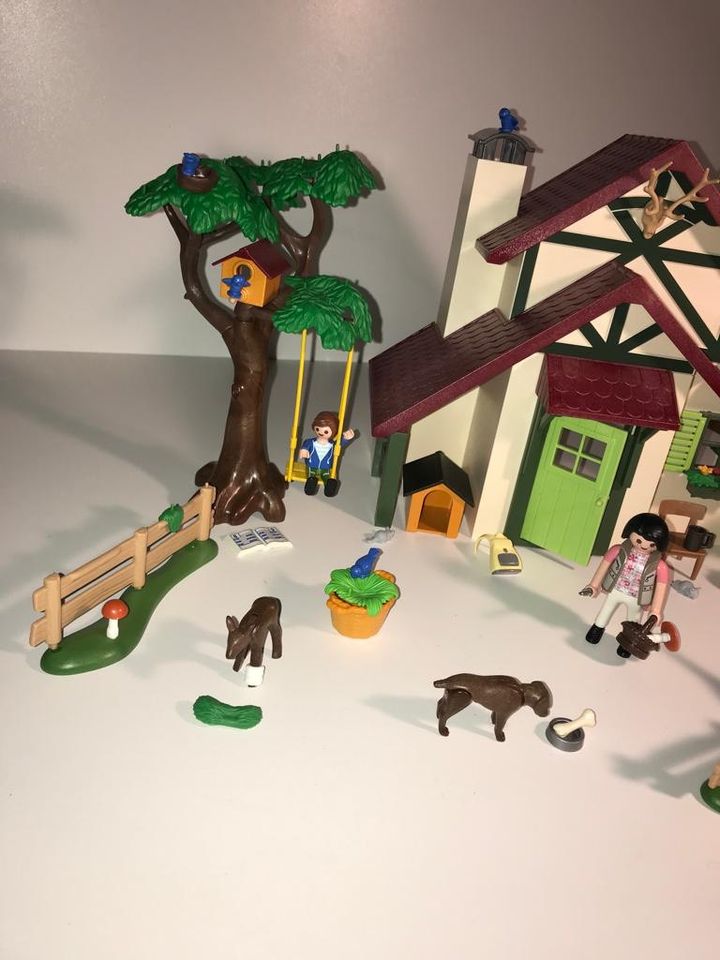 Playmobil Forsthaus 6811 in Borsdorf