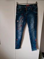Jeanshose größ 32 Niedersachsen - Holzminden Vorschau