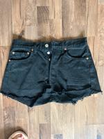 Levi‘s 501 Shorts Jeans schwarz Hessen - Buseck Vorschau