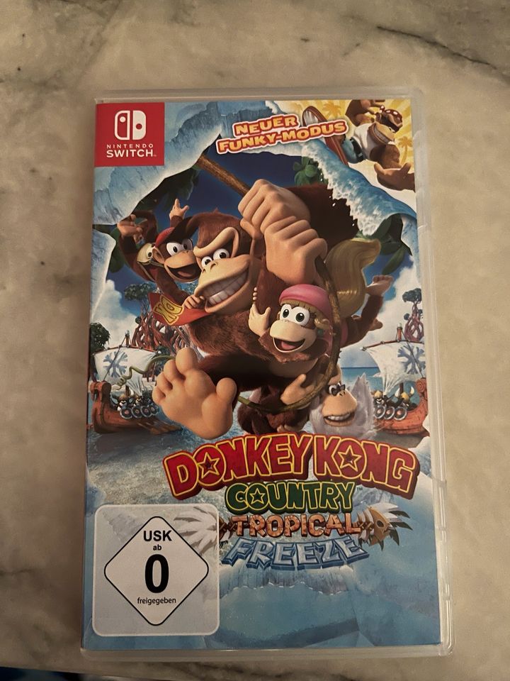 Nintendo Switch - Donkey Kong Country Tropical Freeze in Köln