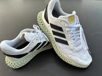 adidas 4D Run Weiß Schwarz Gold EG6264 Bayern - Rödental Vorschau