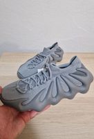 Adidas Yeezy 450 Stone Grey Gr. 42 2/3 NEU Bayern - Oberasbach Vorschau