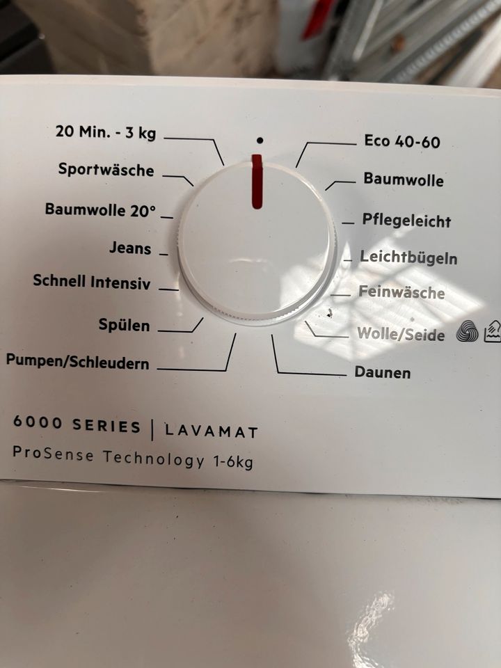 AEG 6000 Lavamat Waschmaschine Toplader neu in Bad Oeynhausen