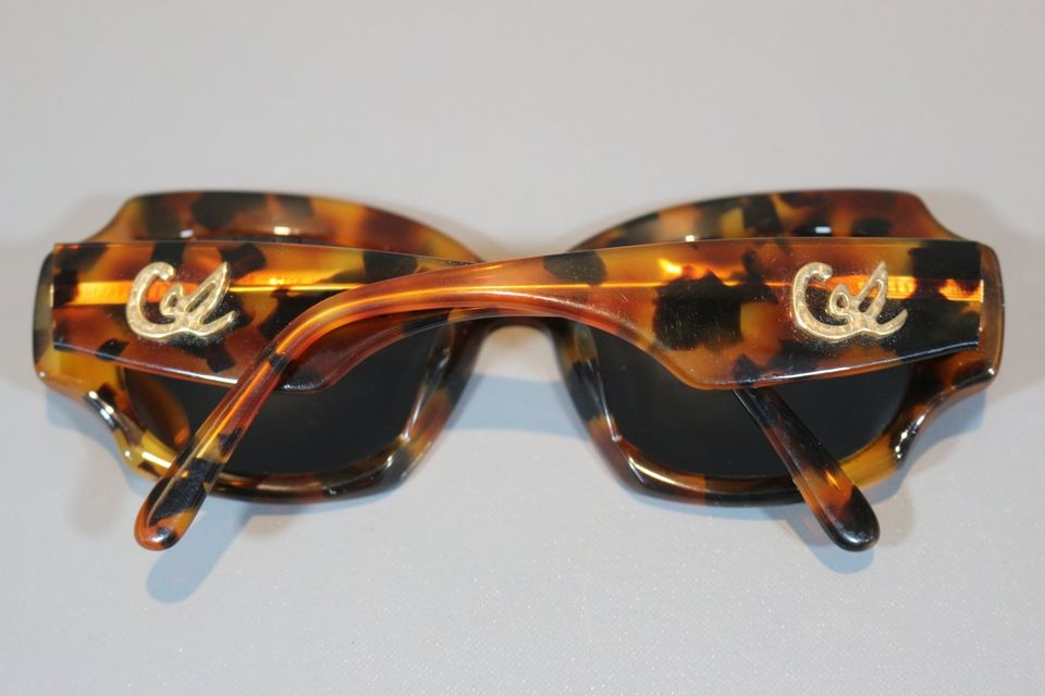 Vintage Christian Lacroix Sonnenbrille in Schildpattoptik in Düsseldorf