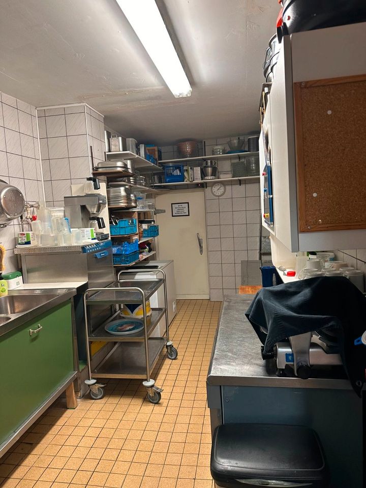 Sehr gepflegtes, traditionsreiches Hotel mit Restaurant „KRONE POST“  in Gersfeld zum 01.11.2024 zu verpachten in Gersfeld