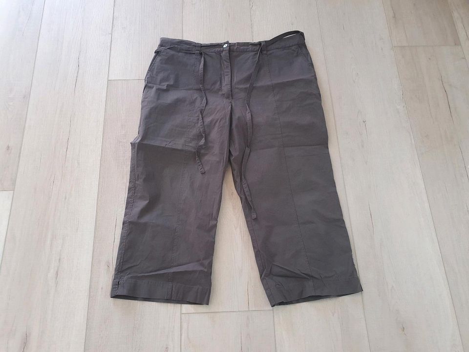 Damen Sommerhose Sommer Hose Größe 46 in Schöneck