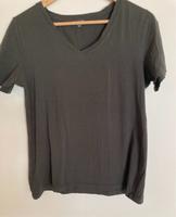 T—Shirt Street One, Größe 42, Olivgrün Niedersachsen - Bergen Vorschau