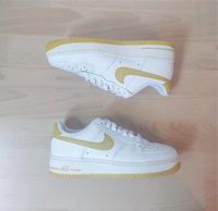 Nike Air Force Gr. 38,5 Hessen - Neu-Isenburg Vorschau