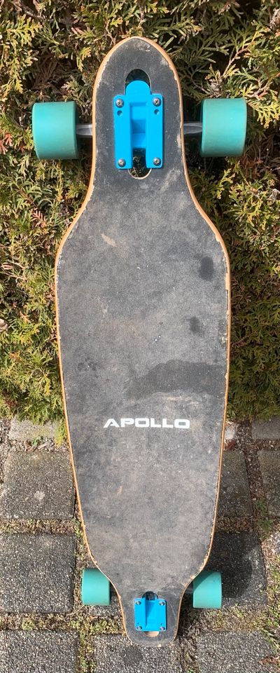 APOLLO Longboard Skateboard in Wilsdruff