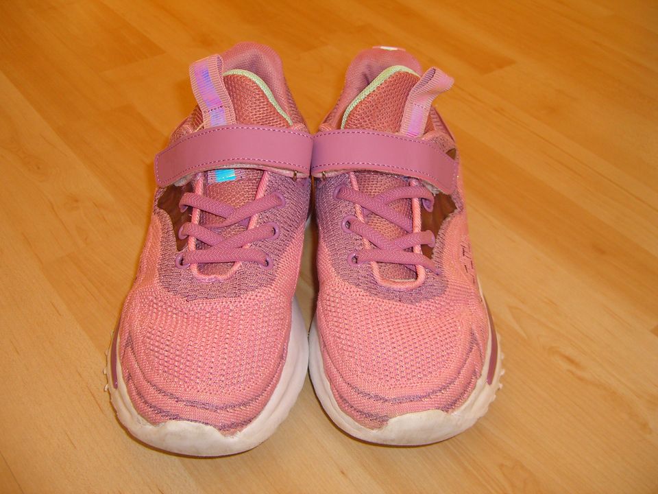 Mädchen Sneaker Gr.34 rosalila Halbschuhe Klettverschluss Schuhe in Kaufbeuren