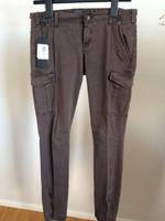 Hose von Guess Gr.27, Neu Bayern - Eibelstadt Vorschau