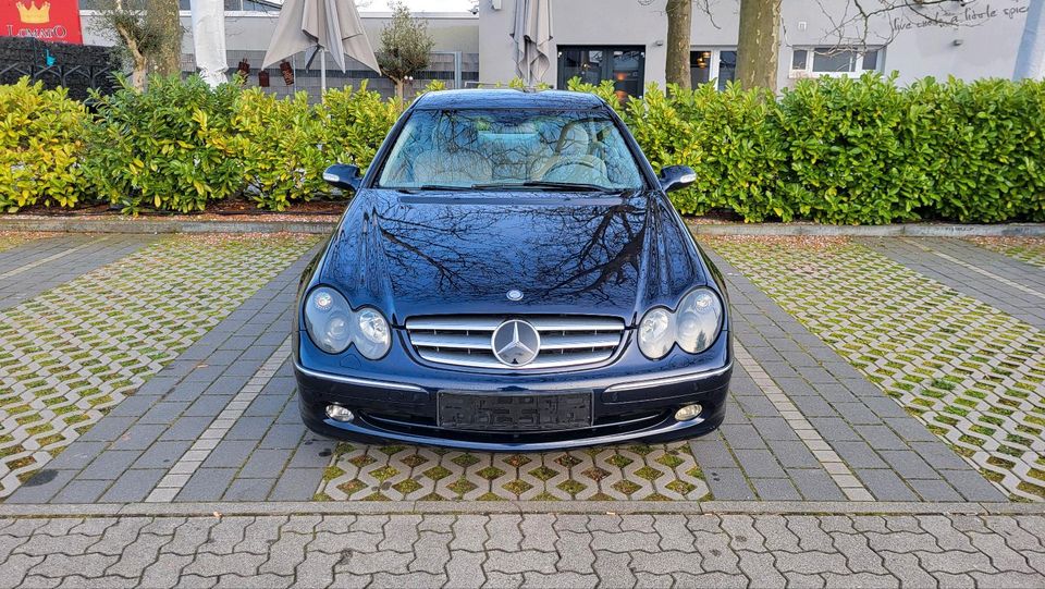 Mercedes-Benz CLK 320 Coupe (BM 209)/Wenig km./TÜV/AU bis 02.2026 in Eggenstein-Leopoldshafen