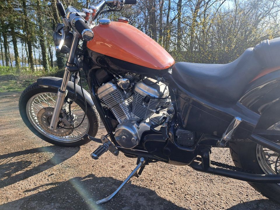 HONDA VT 600 C SHADOW (PC21) in Kall