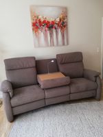 Couch m. Relaxfunktion, Sitz z. umklappen als Tisch, USB, Lampe Berlin - Neukölln Vorschau