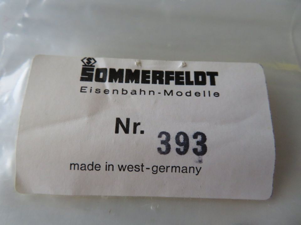 37 Stück Sommerfeldt 393 Rillen-Isolatoren braun in Freilassing
